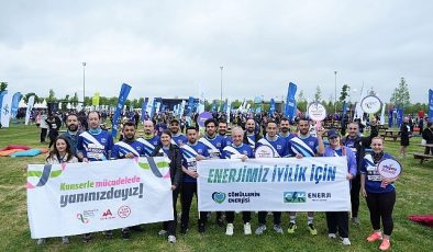 CK Güç çalışanları, İstanbul Yarı Maratonu’nda kanserle çaba için koştu