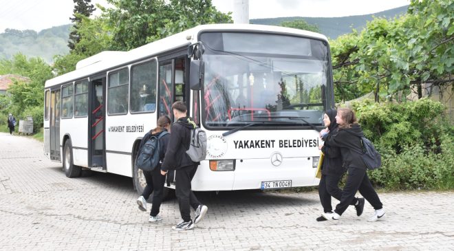 Okula ulaşım zorluğu çeken yurt öğrencilerine Yakakent Belediyesi’nden servis imkânı