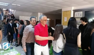 Lider Topaloğlu, Göynük Fen Lisesi’ndeki gençlik şenliğine katıldı